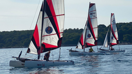 CATAMARAN ADULTE