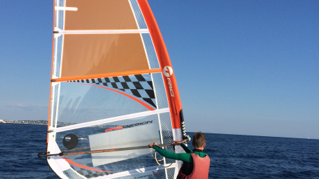 STAGE PLANCHE A VOILE CANNES